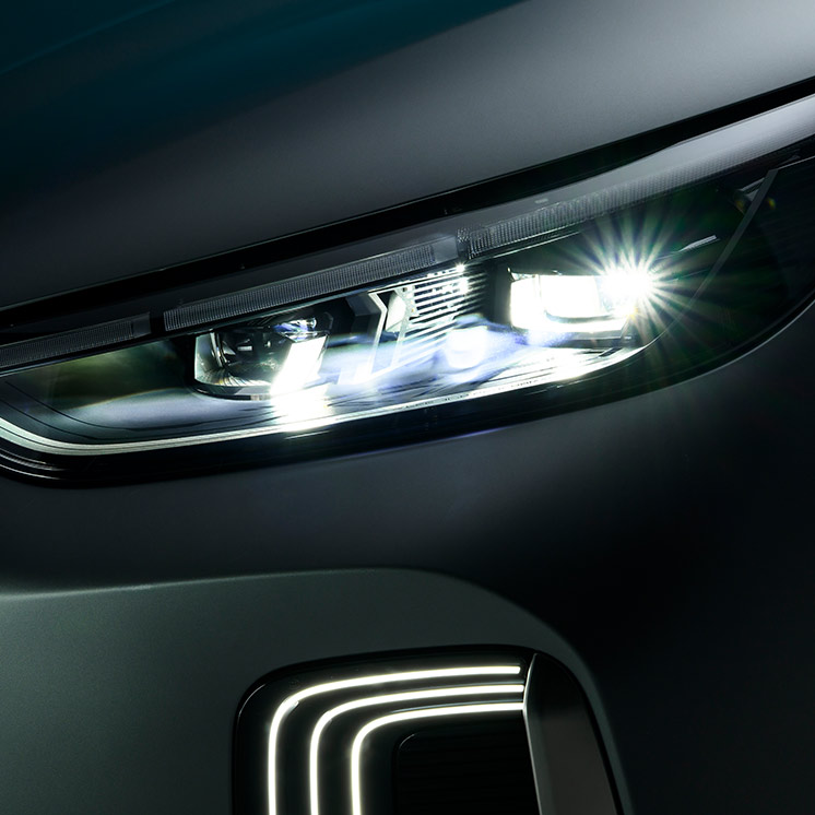 LED-Frontscheinwerfer