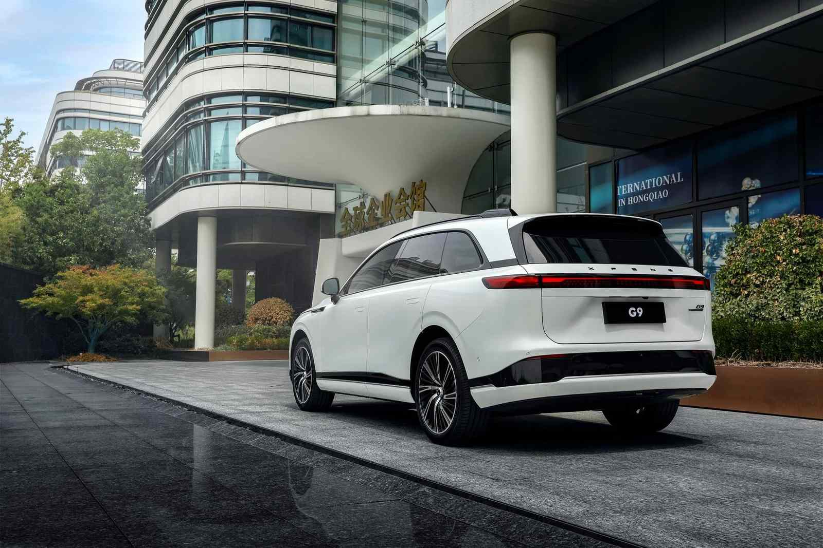 XPENG G9
